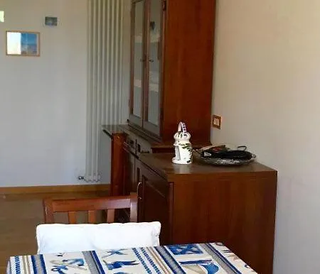 M207 -marcelli, Meraviglioso Quadrilocale Fronte Mare Apartamento Marcelli